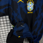 Camisa da Seleção Brasileira Azul 26/27.