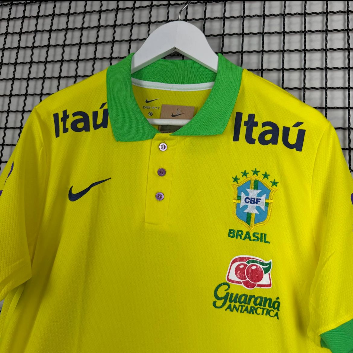 Camisa da Seleção Brasileira Polo Amarela