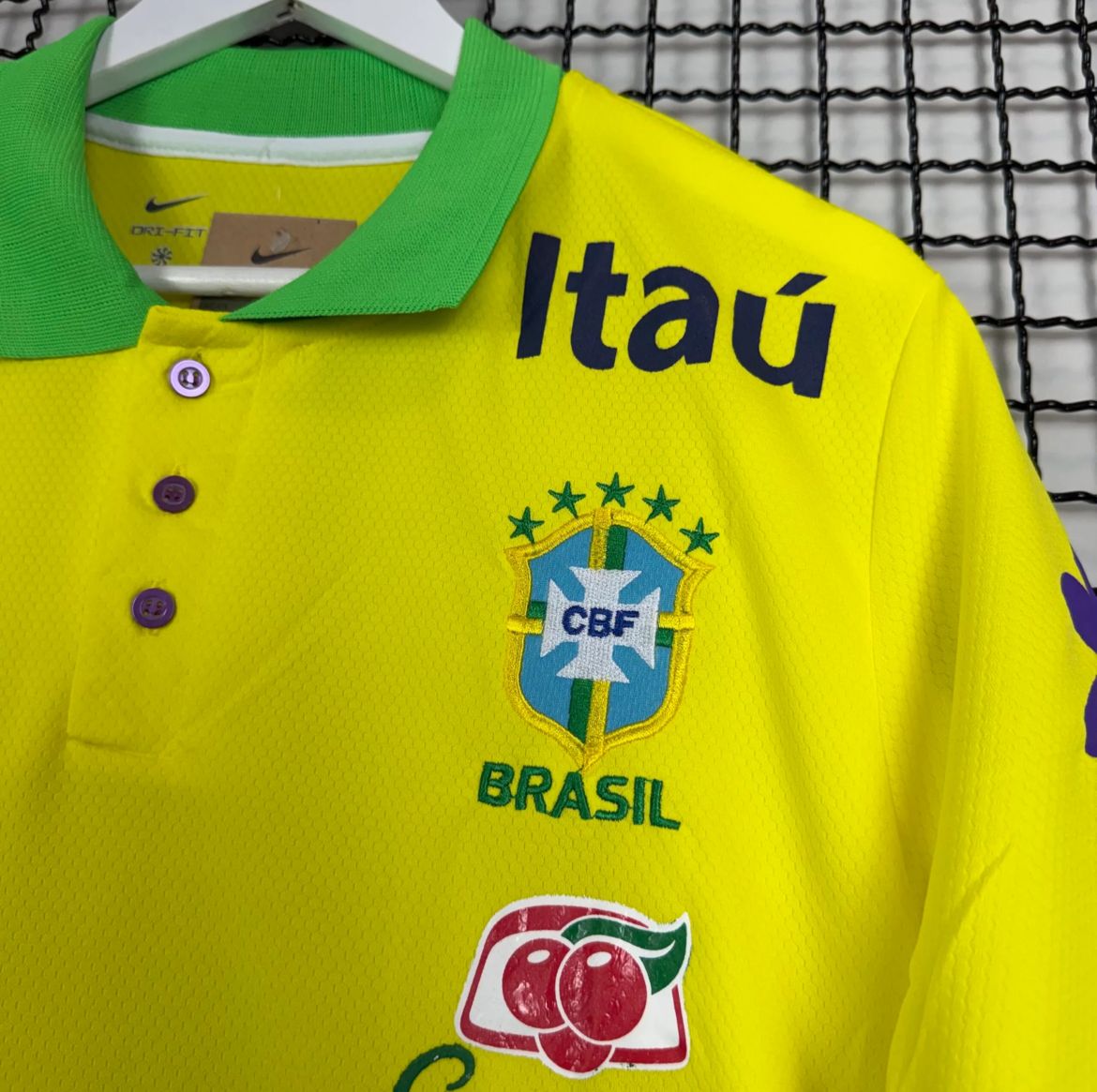 Camisa da Seleção Brasileira Polo Amarela