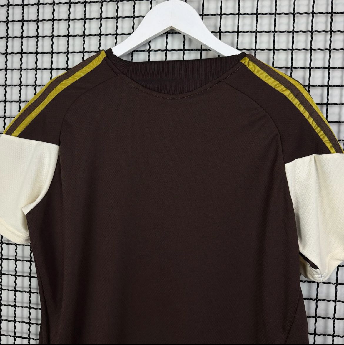 Camisa do Flamengo Marrom Treino 2026/27