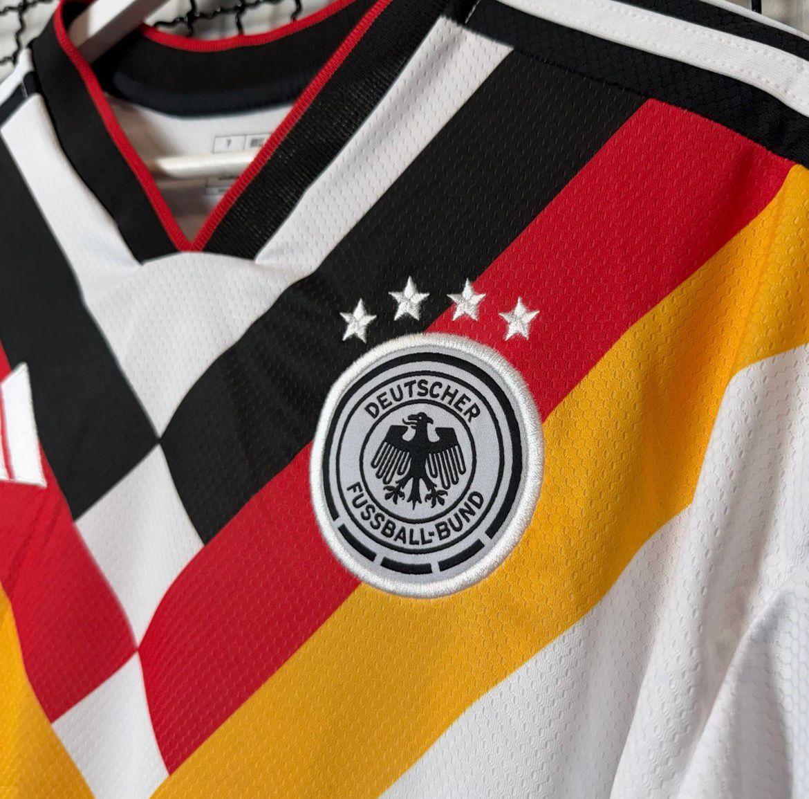 Camisa de Time Seleção Alemanha Copa Mundo Branca 26/27