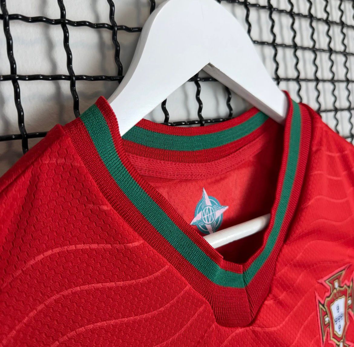Camisa de Time Seleção Portugal Vermelha 26/27