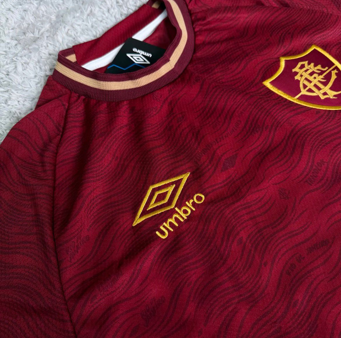 Camisa de Time Fluminense Vinho 2026