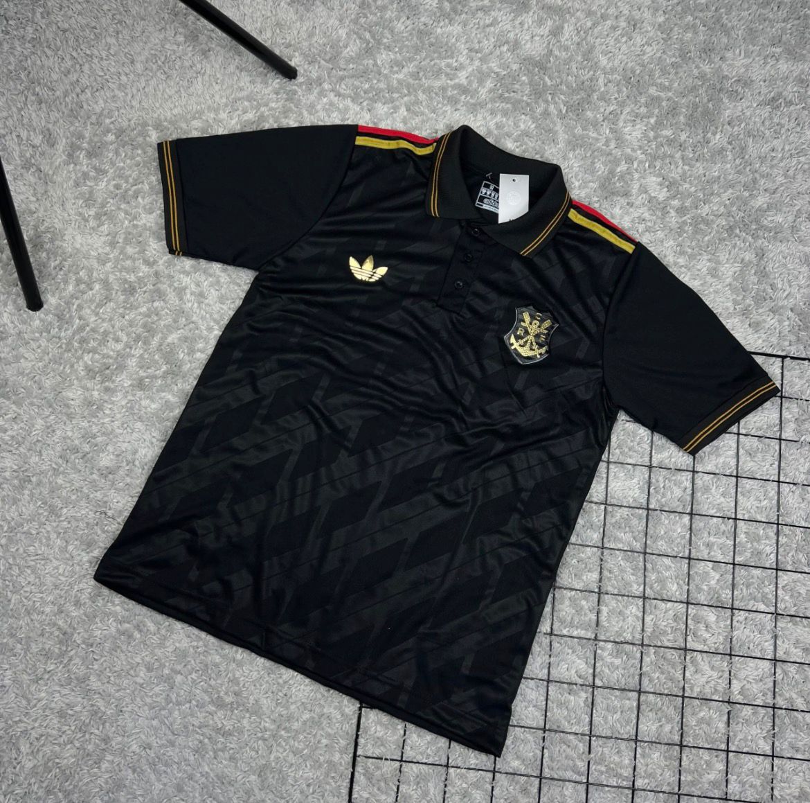 Camisa de Time Flamengo Edição Especial Polo Preta c/ Dourado