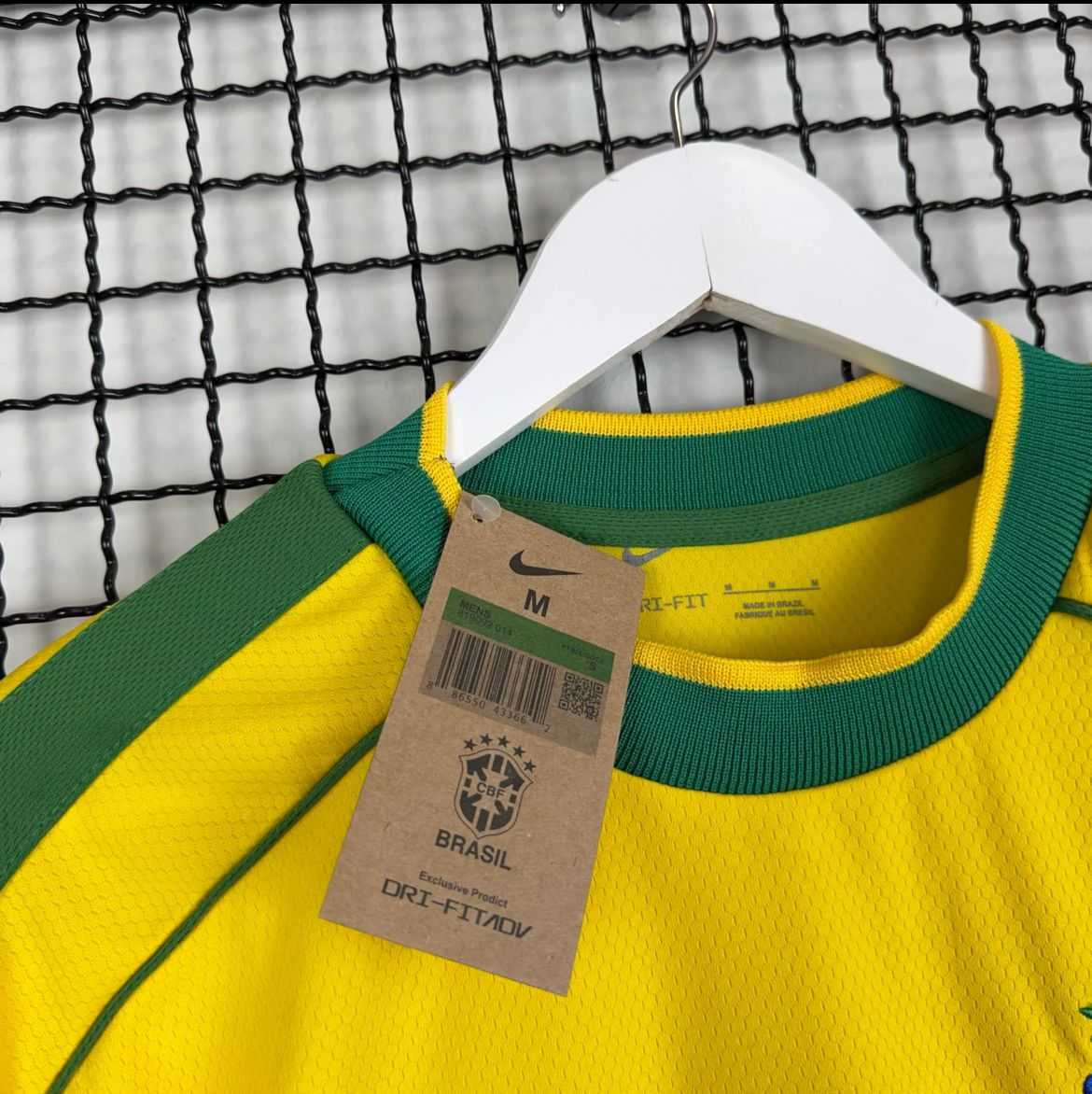 Camisa de Time Seleção Brasileira Amarela Retrô Lisa (Personalizada) Ronaldo
